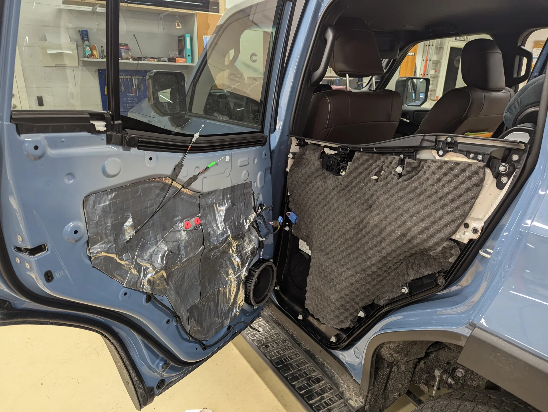 toyota-land-sruiser-250-454