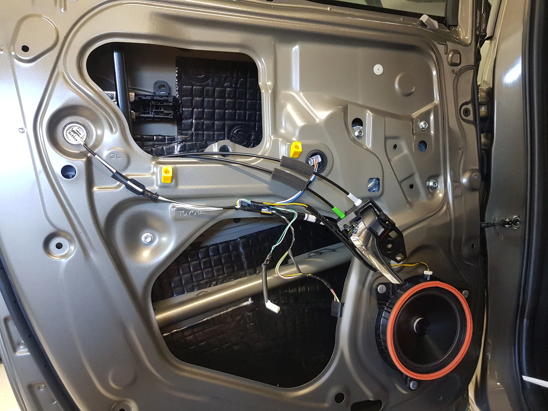 toyota-hilux-2022-504