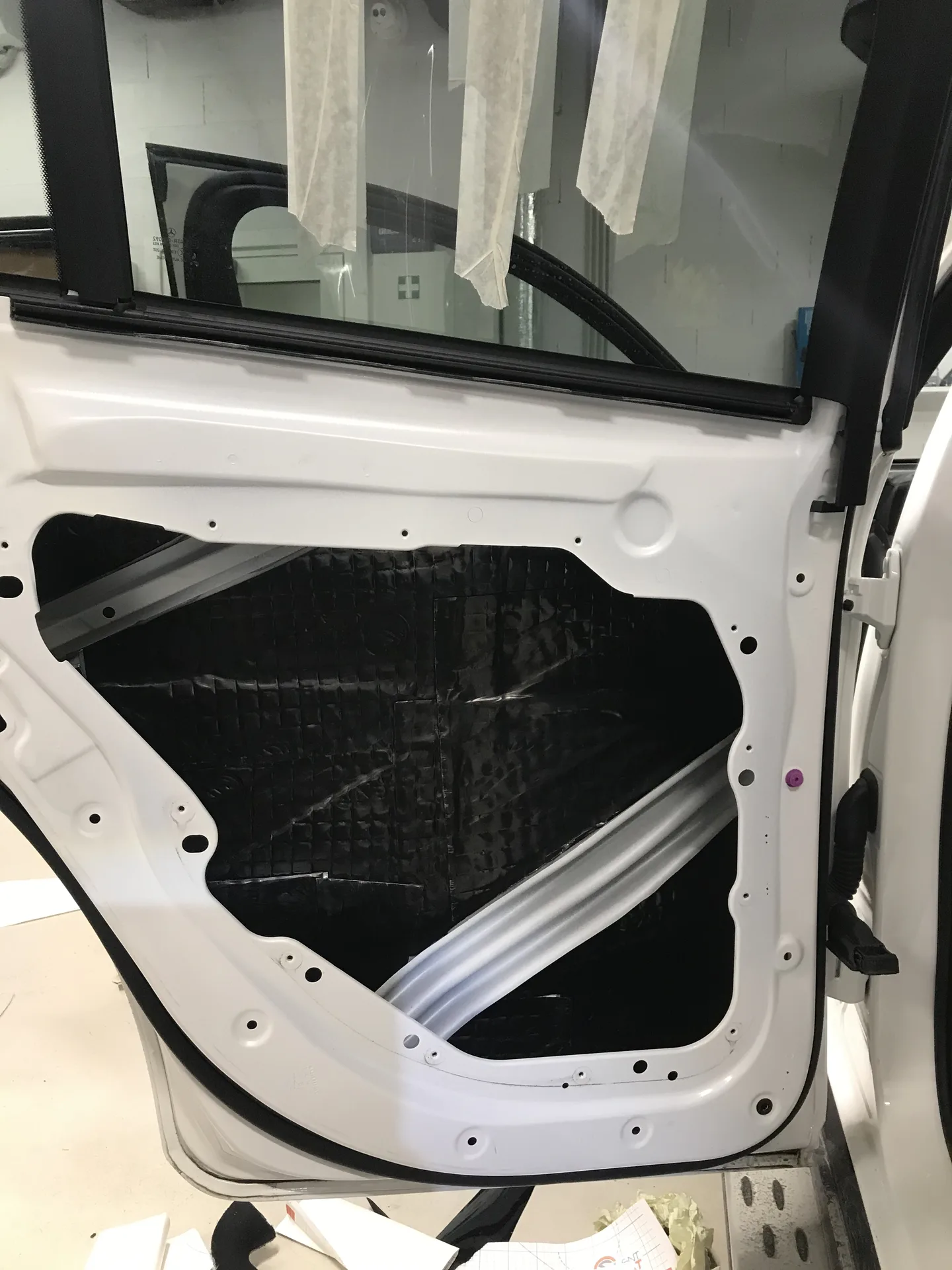 mercedes-benz-gls-499