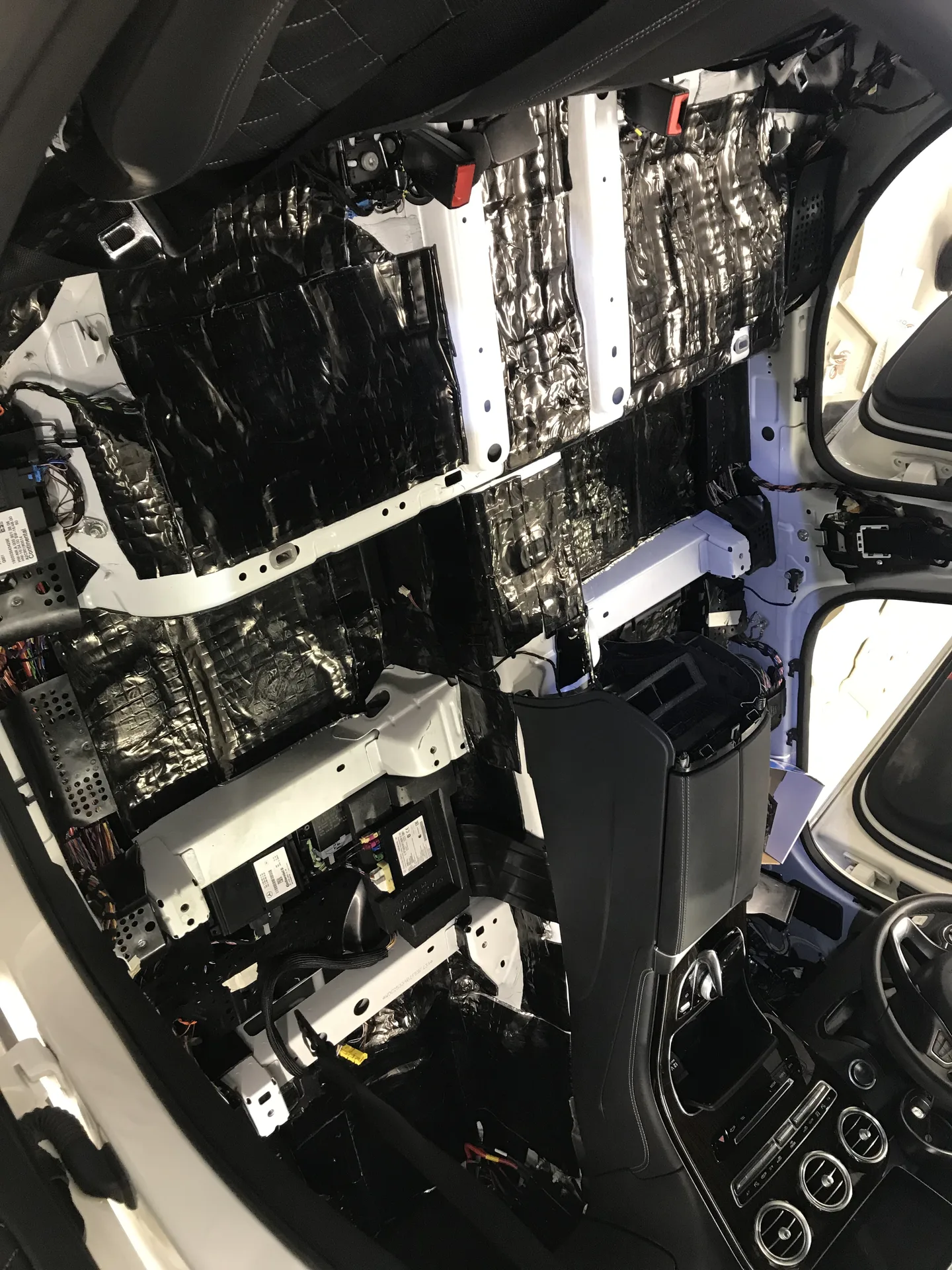 mercedes-benz-gls-499