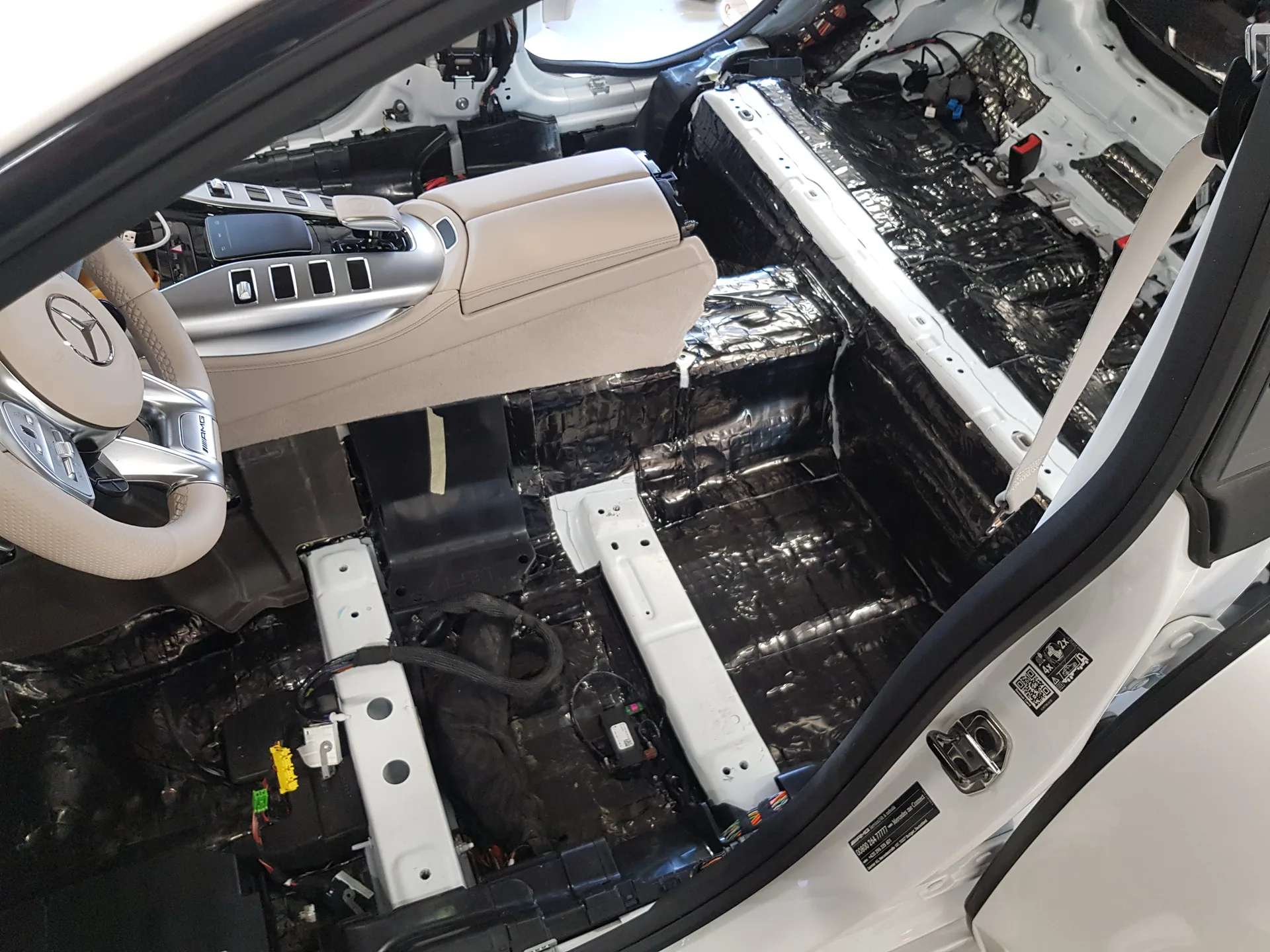 mercedes-benz-amg-gt+mercedes-benz-449