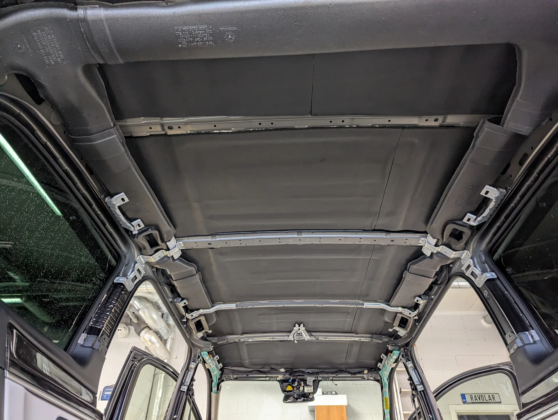 mercedes-benz-v-class-executve-578