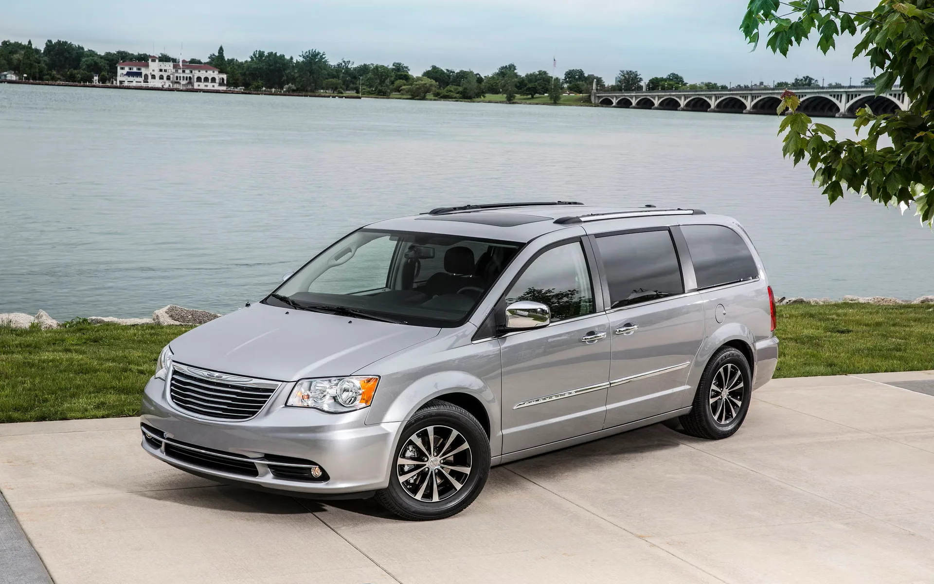 Chrysler Town & Country