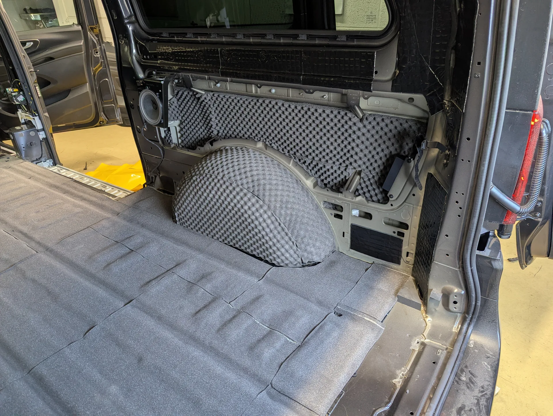 mercedes-benz-vito-065