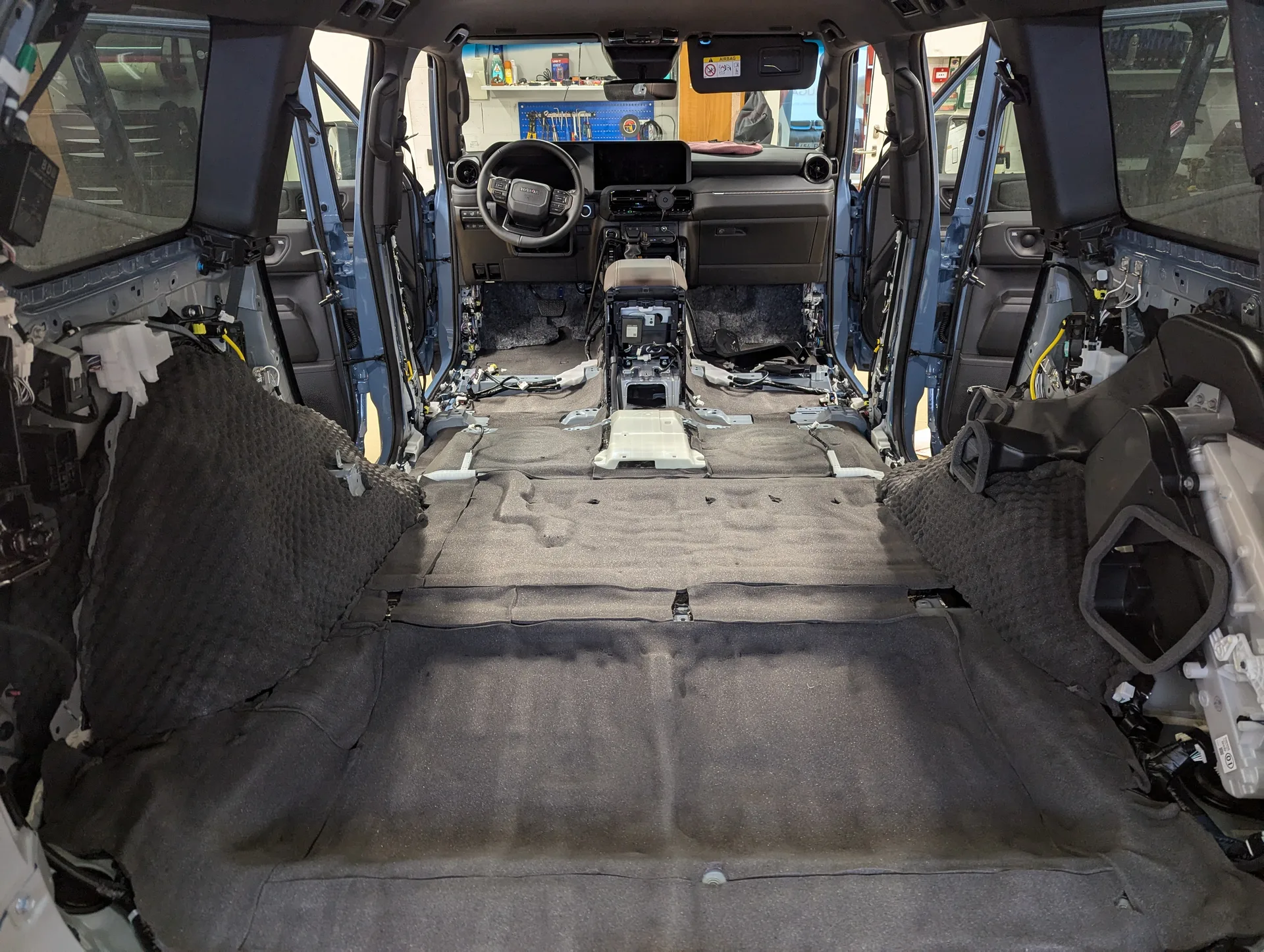 toyota-land-sruiser-250-454