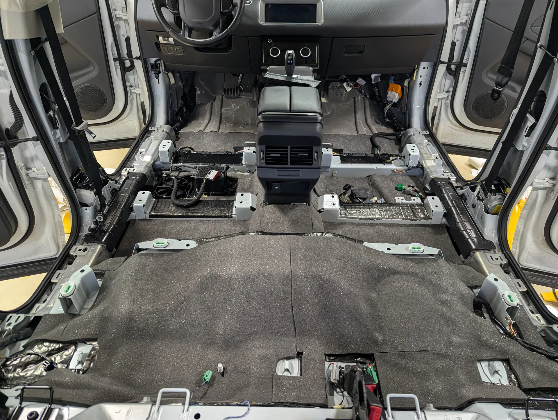 land-rover-evoque-755