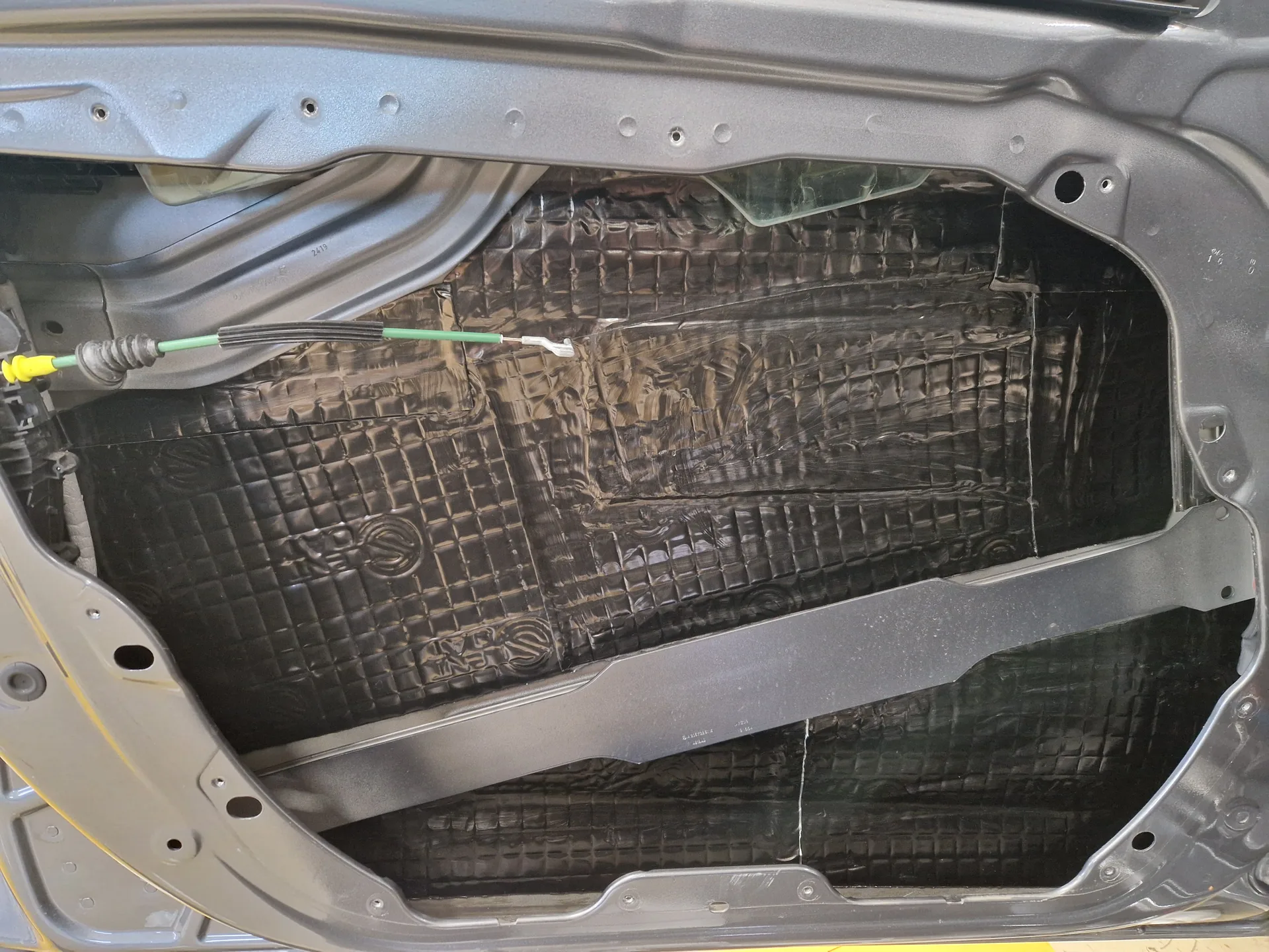 mercedes-benz-c-class-819