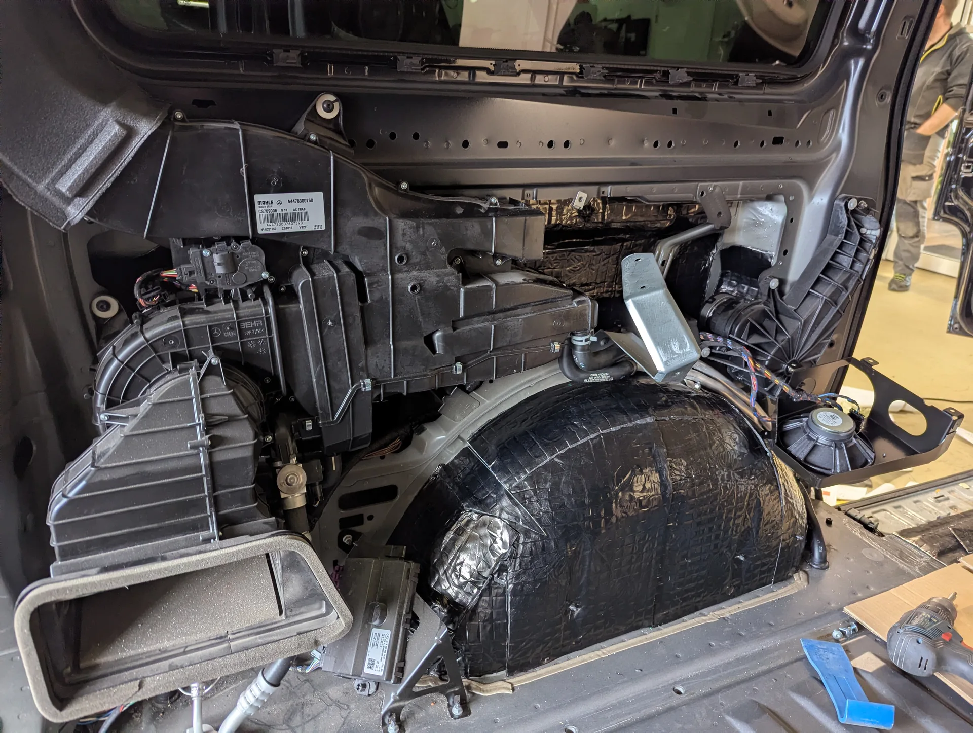 mercedes-benz-v-class-executve-578