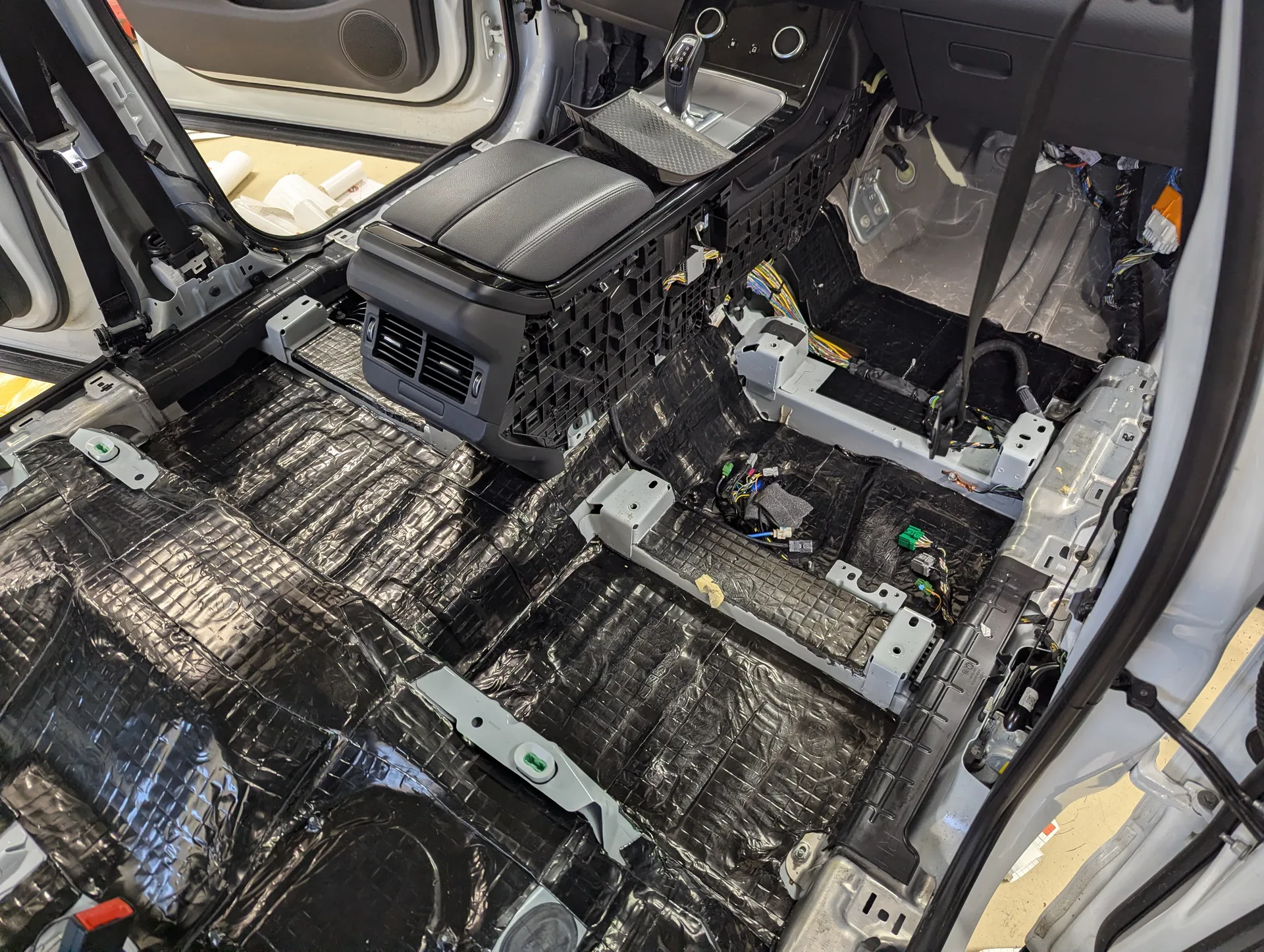 land-rover-evoque-755