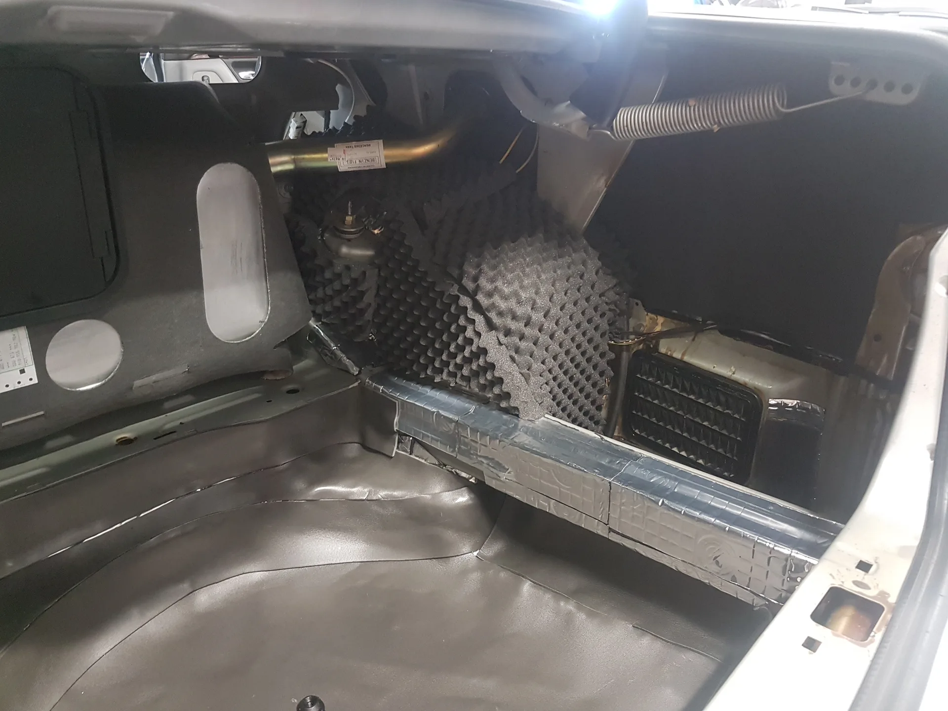 mercedes-benz-w210-670