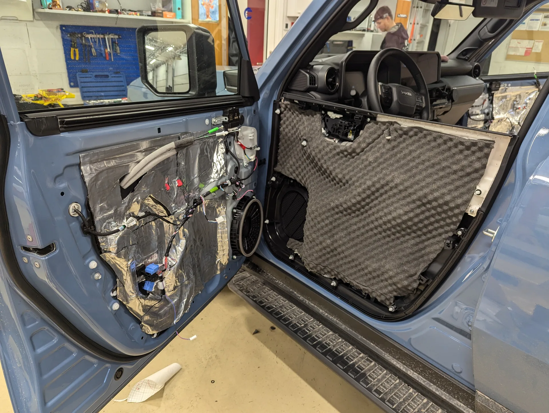 toyota-land-sruiser-250-454