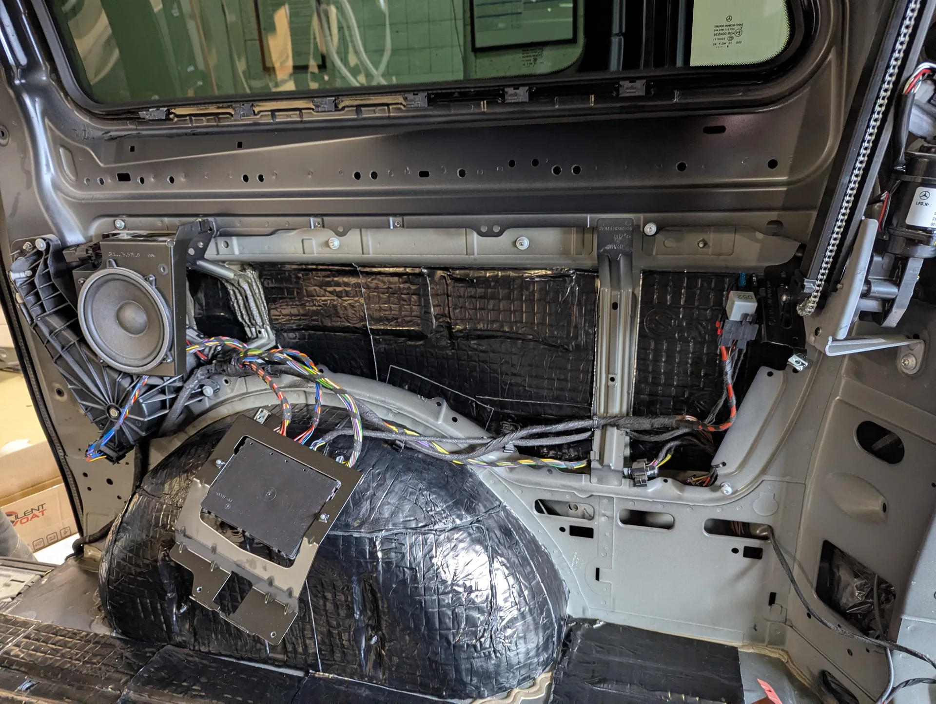 mercedes-benz-v-class-executve-578