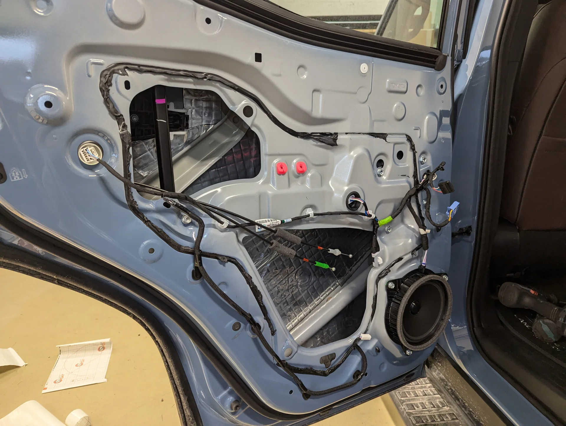 toyota-land-sruiser-250-454