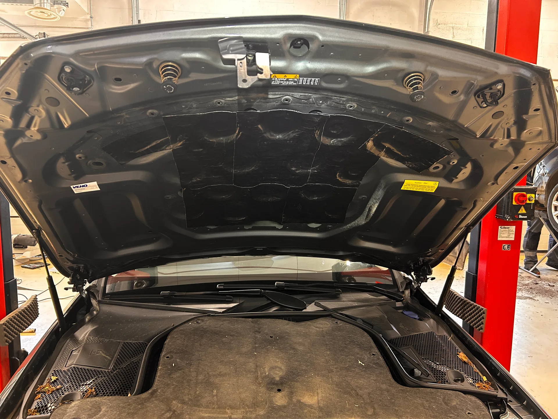 mercedes-benz-c-class-819