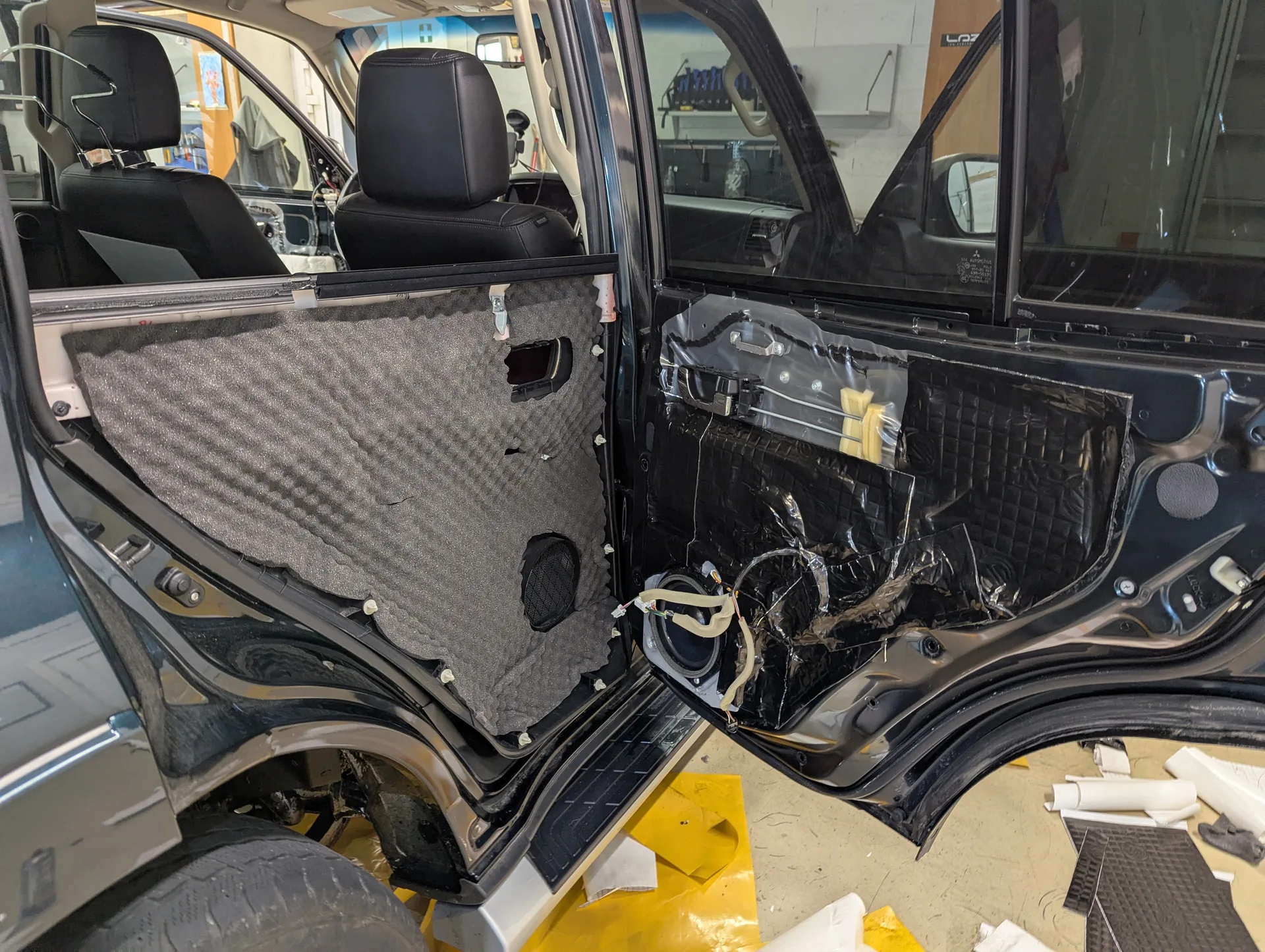 mitsubishi-pajero-089