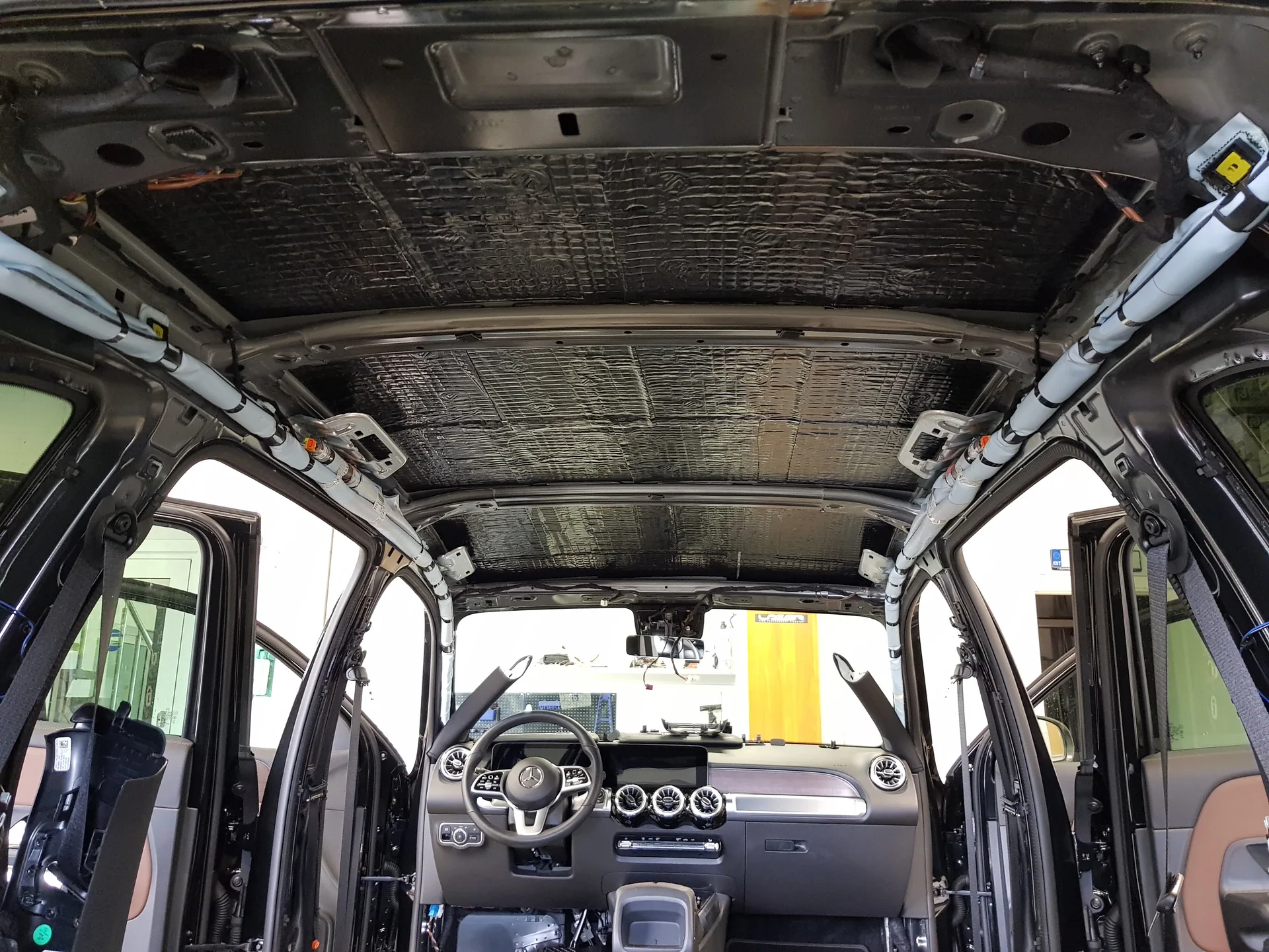 mercedes-benz-glb-116