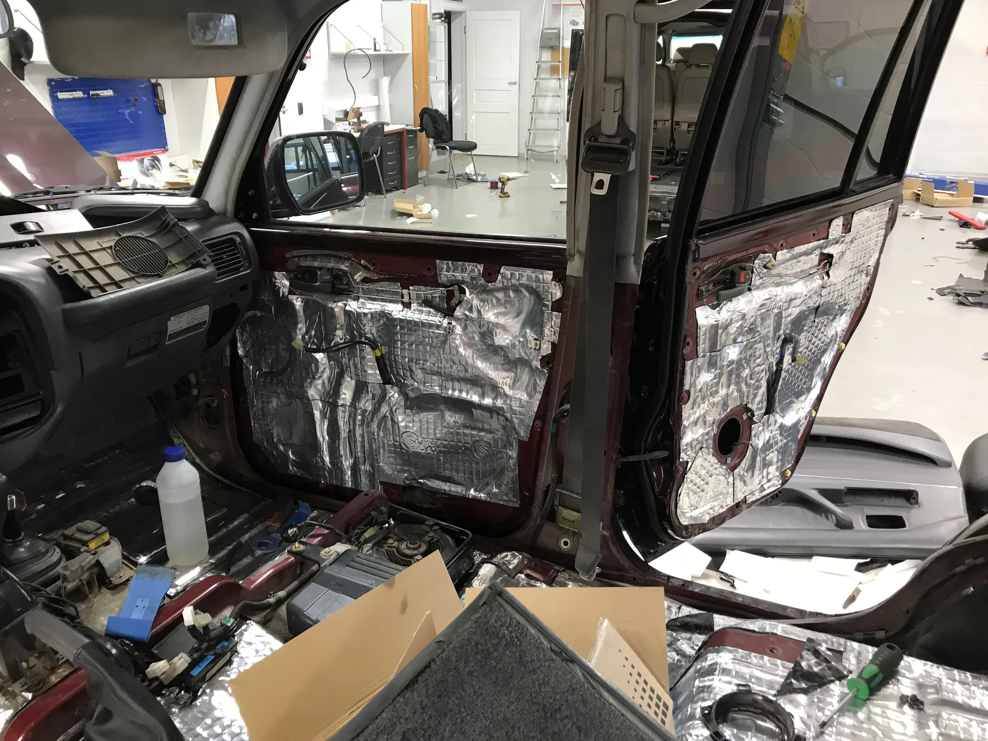 toyota-land-sruiser-80-183