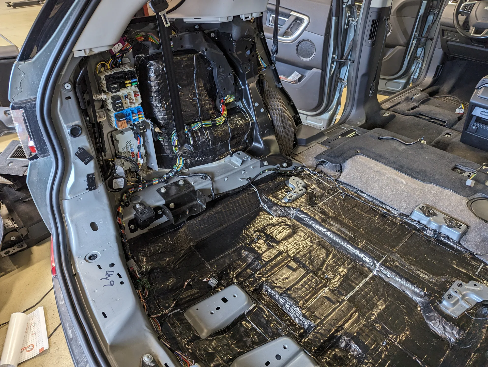 land-rover-discovery-sport-499