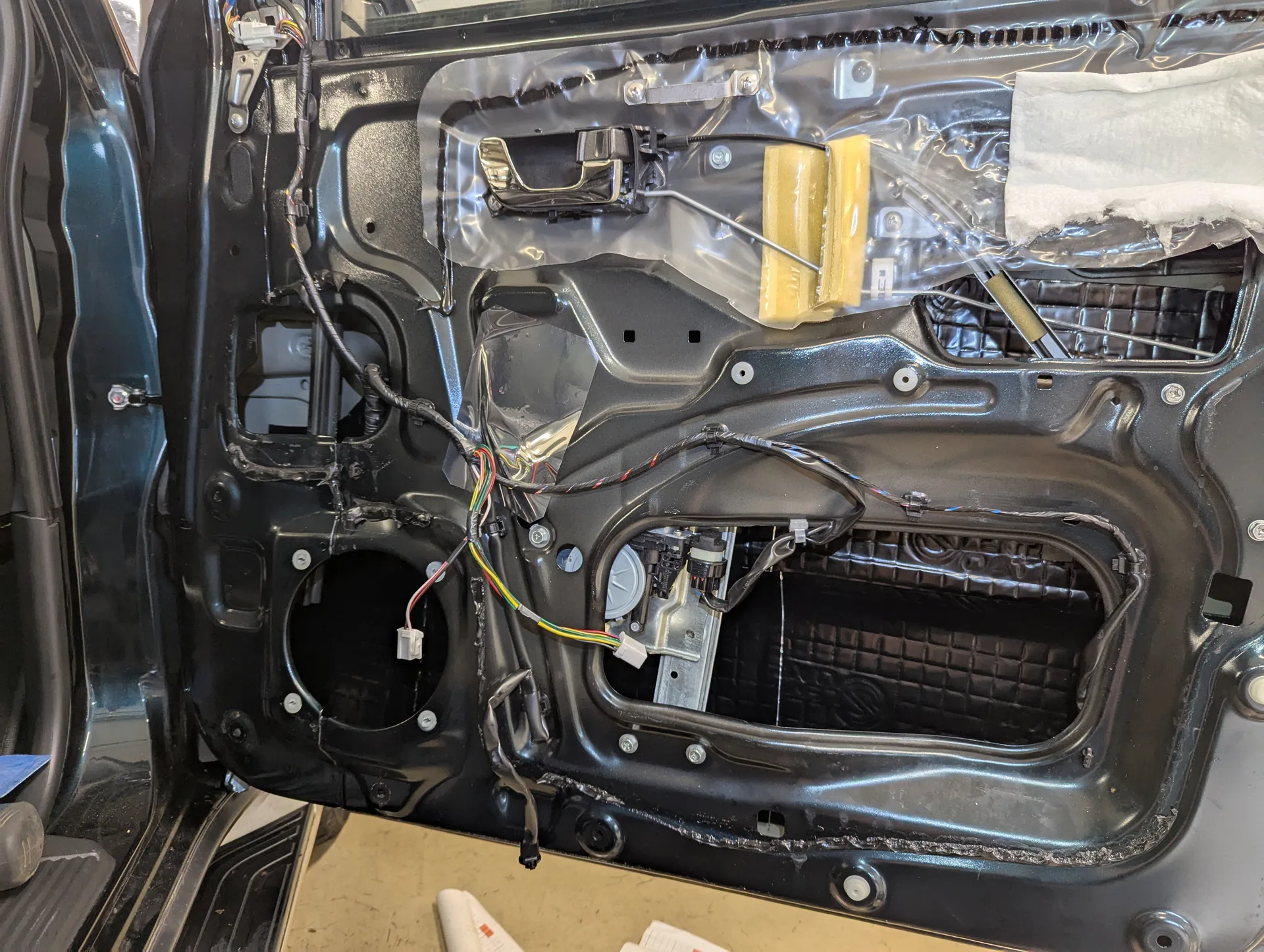 mitsubishi-pajero-089